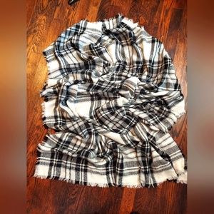 Plaid Blanket Scarf